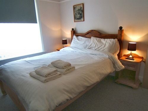 No24 Ventnor